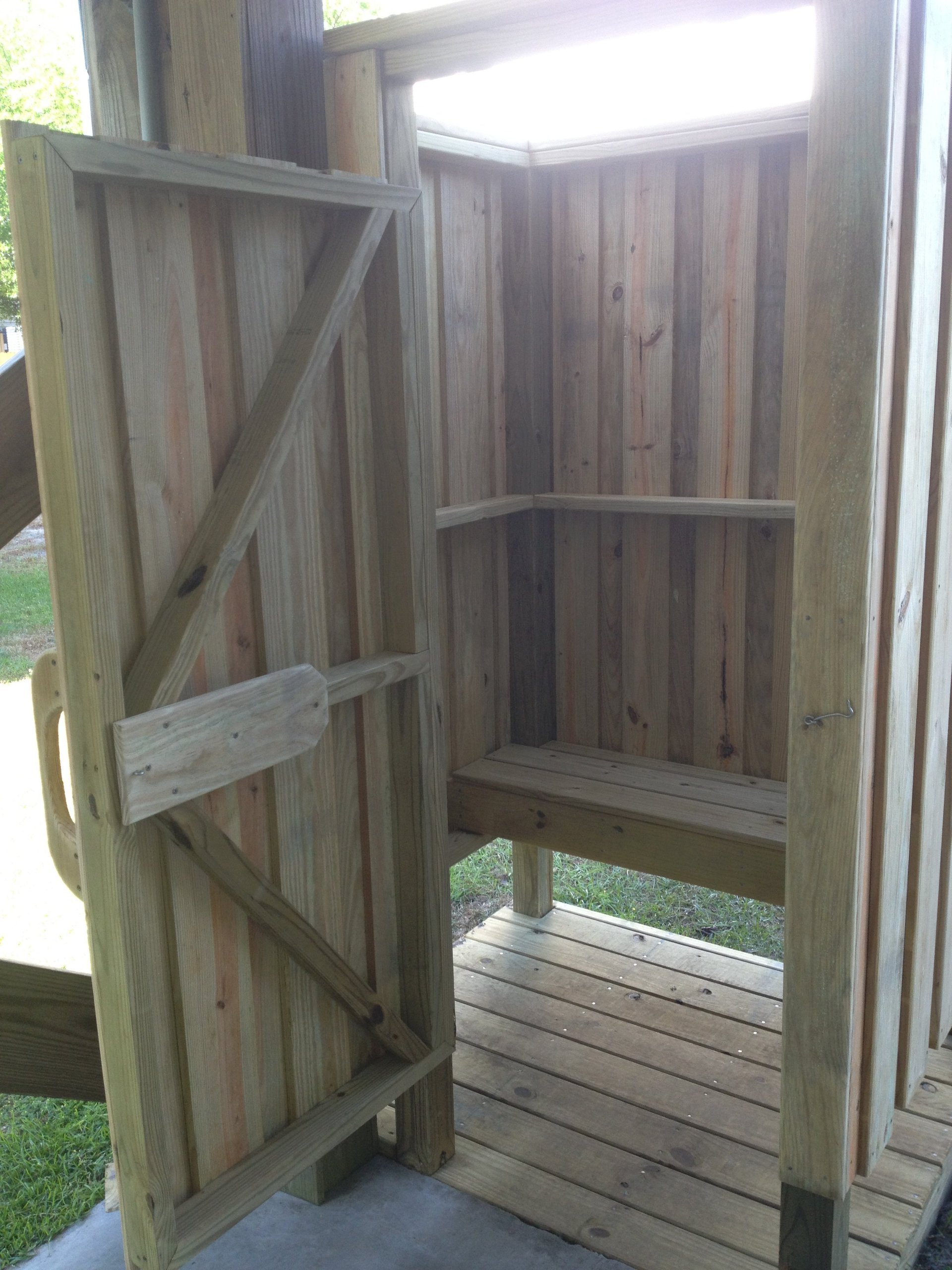 Wilmington Contracting Outside Shower-2